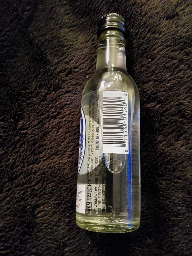 Jose Cuervo Tradicional Silver Tequila - José Cuervo Distillery (50 mL) alcohol collectible [Barcode 811538011402] - Main Image 2