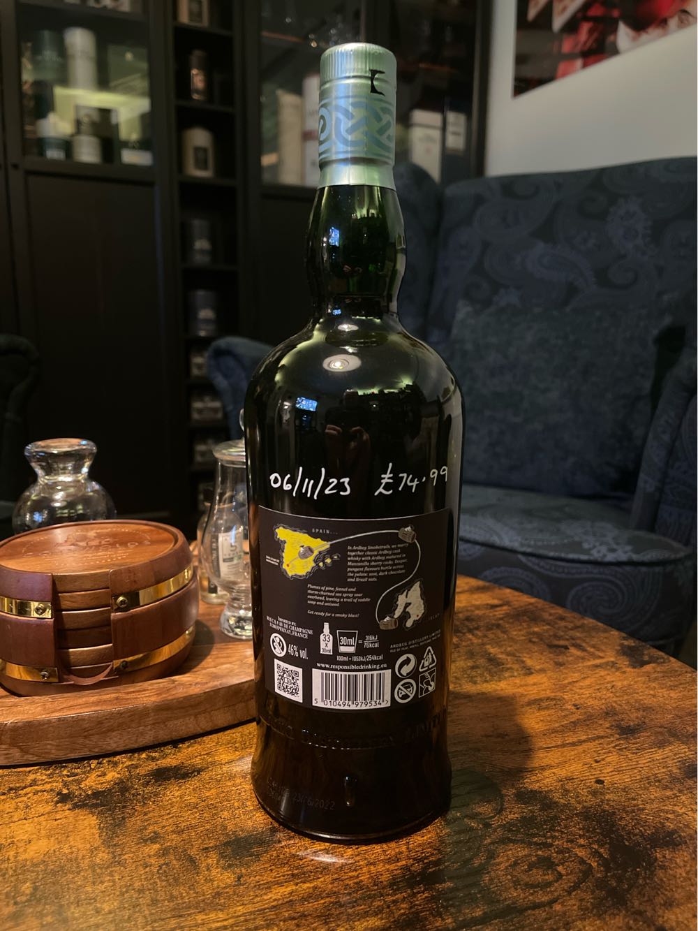 Ardbeg Smoketrails Manzanilla Edition - Ardbeg Distillery (1000 mL) alcohol collectible [Barcode 5010494979534] - Main Image 2