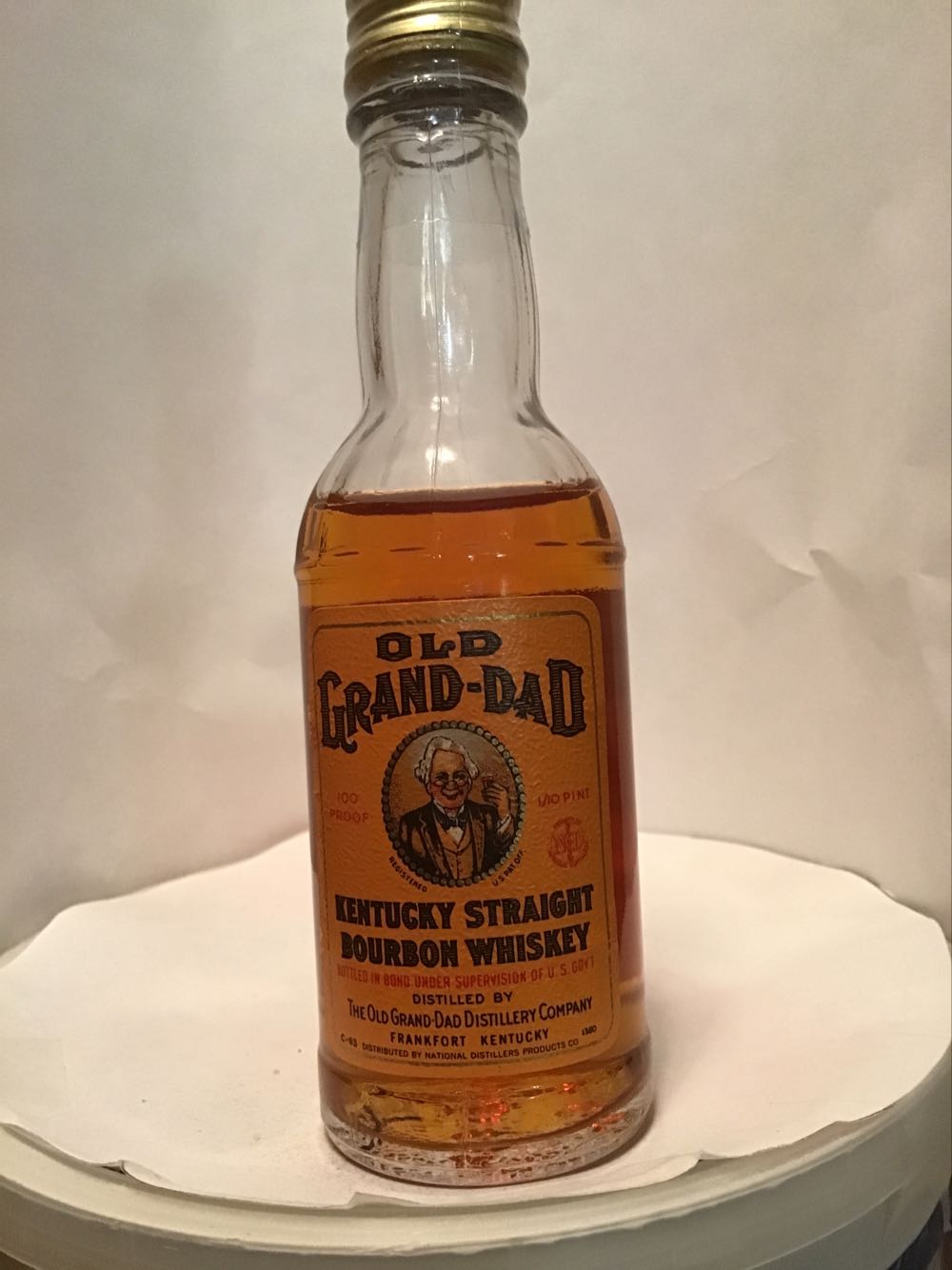 Old Grand-Dad - Old Grand-Dad Distillery Company (1.10 FL OZ) alcohol collectible - Main Image 2
