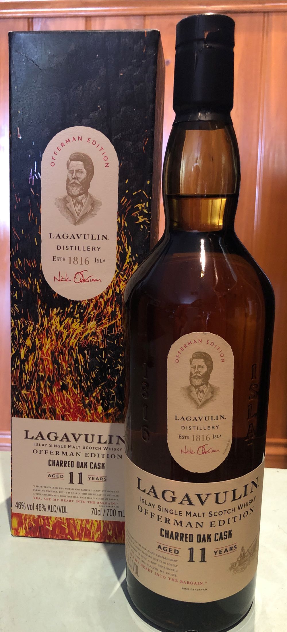 Lagavulin 11 Years Offerman Edition - Lagavulin Distillery (700 mL) alcohol collectible [Barcode 5000281072364] - Main Image 3
