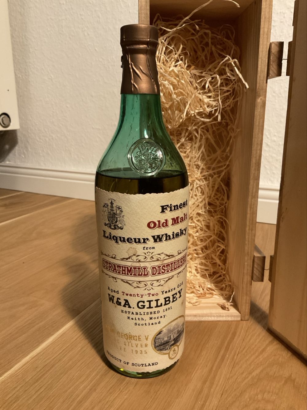 Strathmill 22 Years - Strathmill Distillery (700 mL) alcohol collectible - Main Image 2