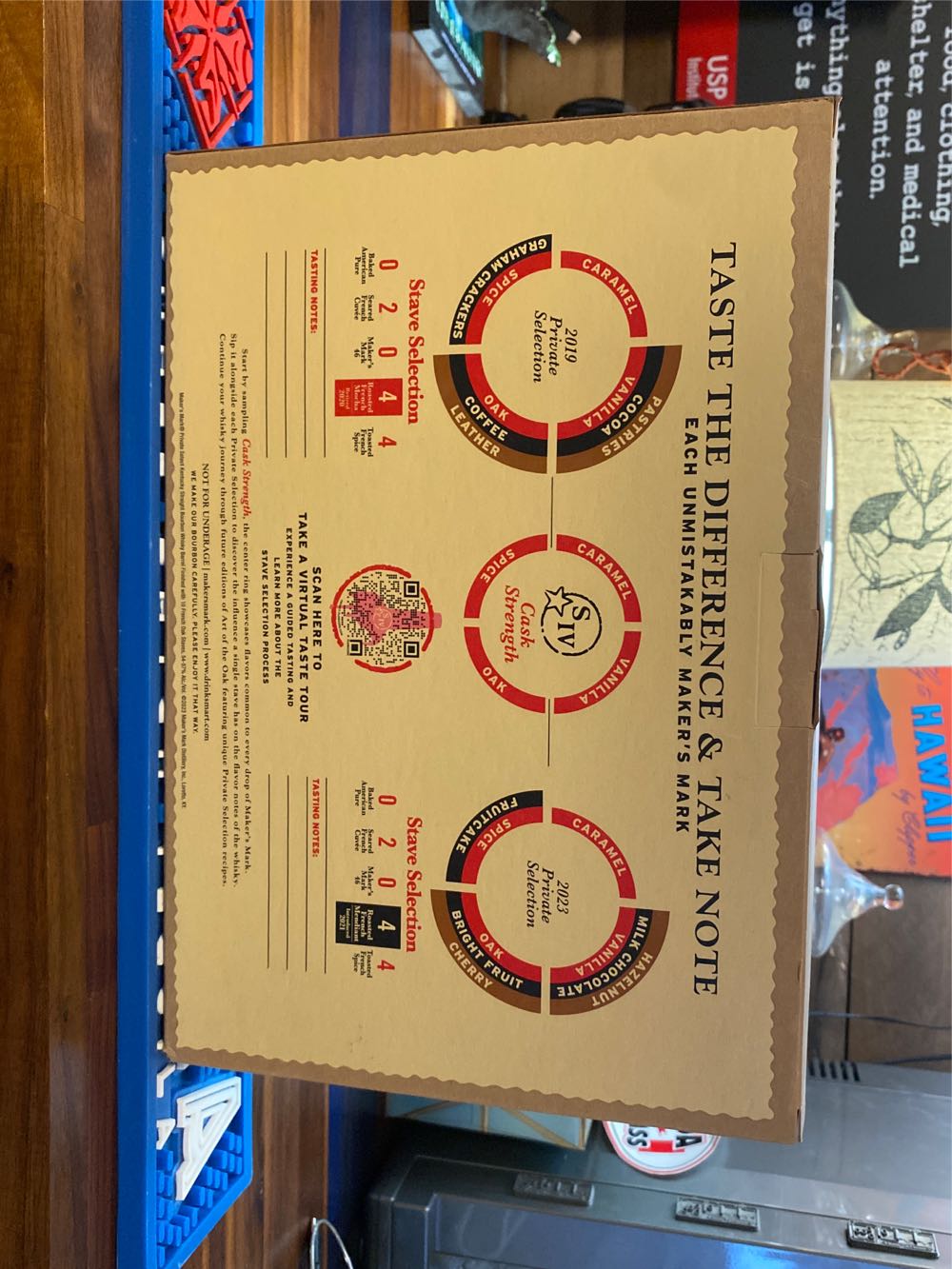 Maker’s Mark ”art Of The Oak” Limited Edition Cask Strength ... - Makers Mark Distillery, Inc. alcohol collectible [Barcode 085246502525] - Main Image 4