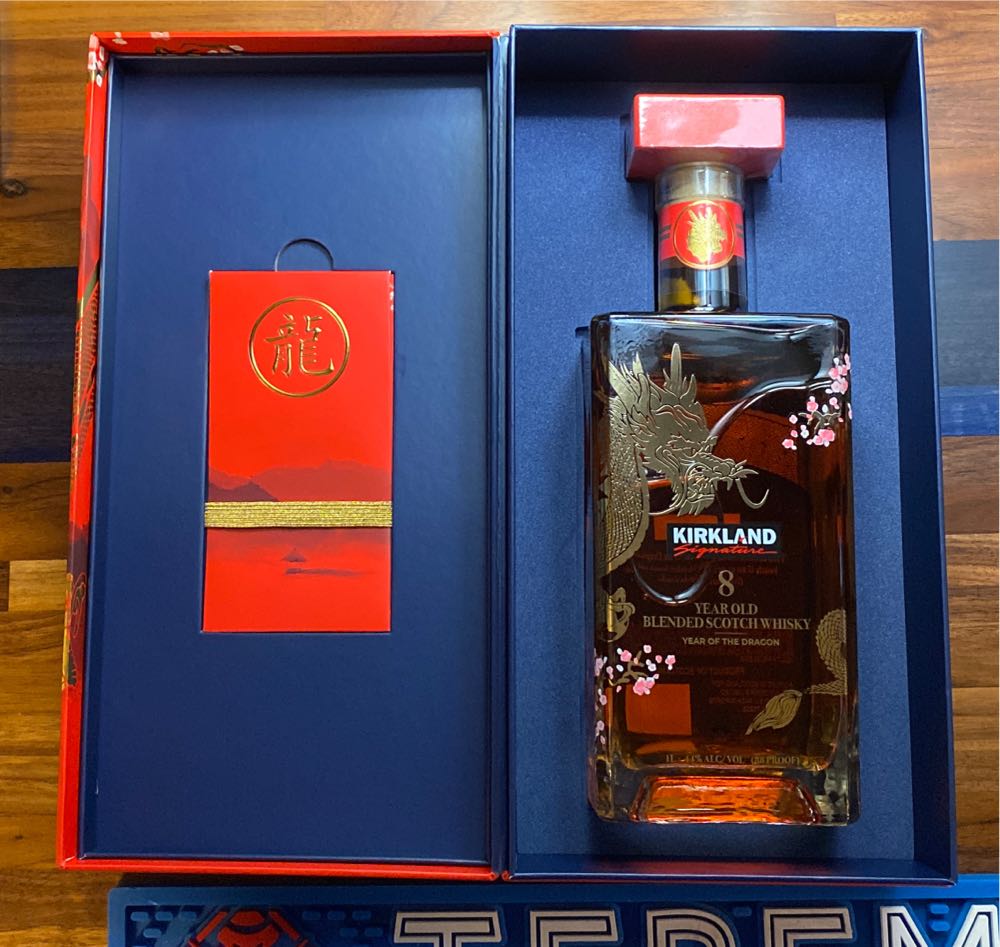 8 Year Old Blended Scotch Whiskey - Kirkland (1 L) alcohol collectible [Barcode 196633946034] - Main Image 2