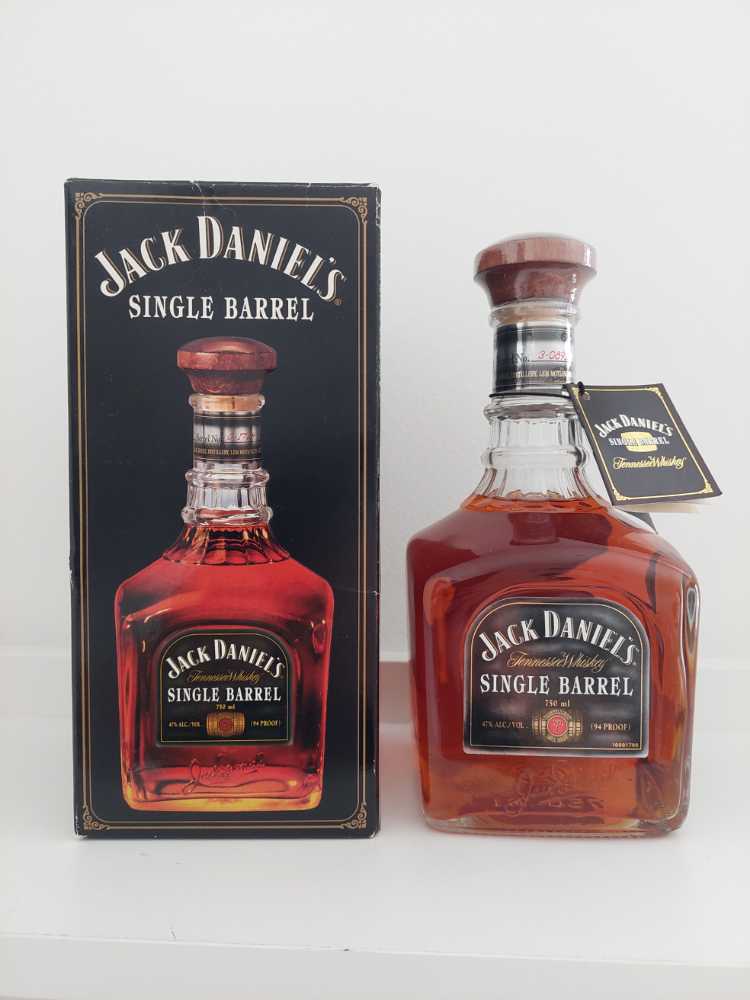 Dissent Dc Made Gin 750ml