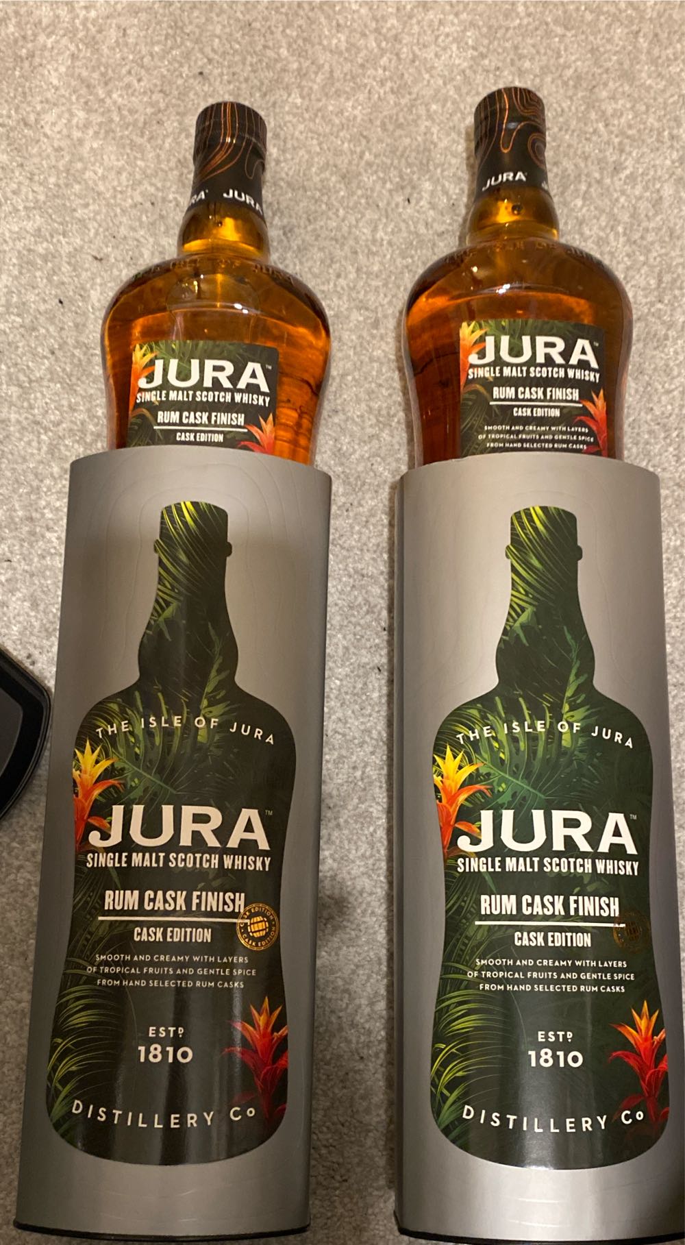 Jura Rum Cask Finish - Jura Distillery (1 L) alcohol collectible [Barcode 5013967017863] - Main Image 2