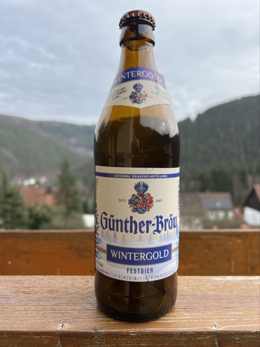 Wintergold — Günther Bräu — Die Bierothek® - Privatbrauerei Günther, Burgkunstadt (500 mL) alcohol collectible [Barcode 4260001412707] - Main Image 2