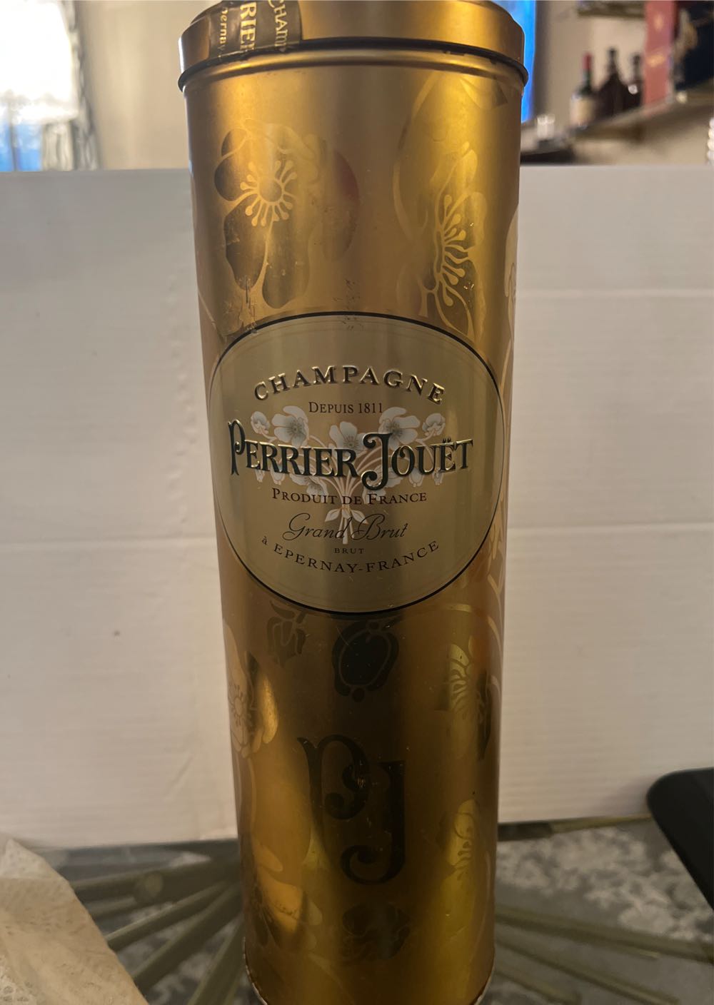 Champagne: Perrier Jouet Grand Brut  alcohol collectible - Main Image 2