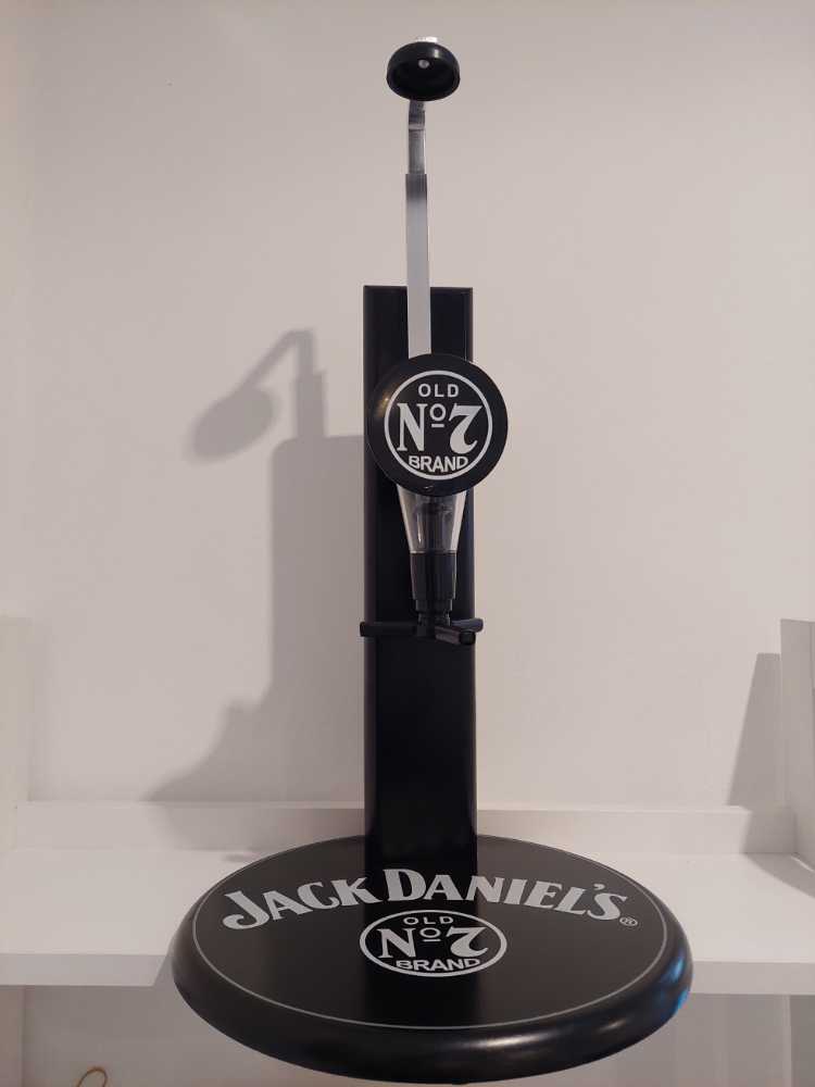 Pirates of the Caribbean: On stranger tides