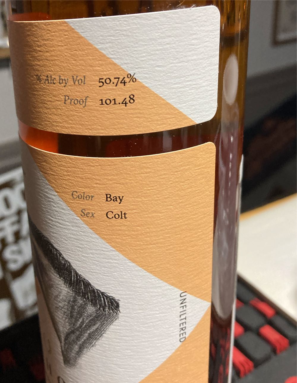 Pinhook Bourbon Resolve - Pinhook (750 mL) alcohol collectible [Barcode 860001779660] - Main Image 3