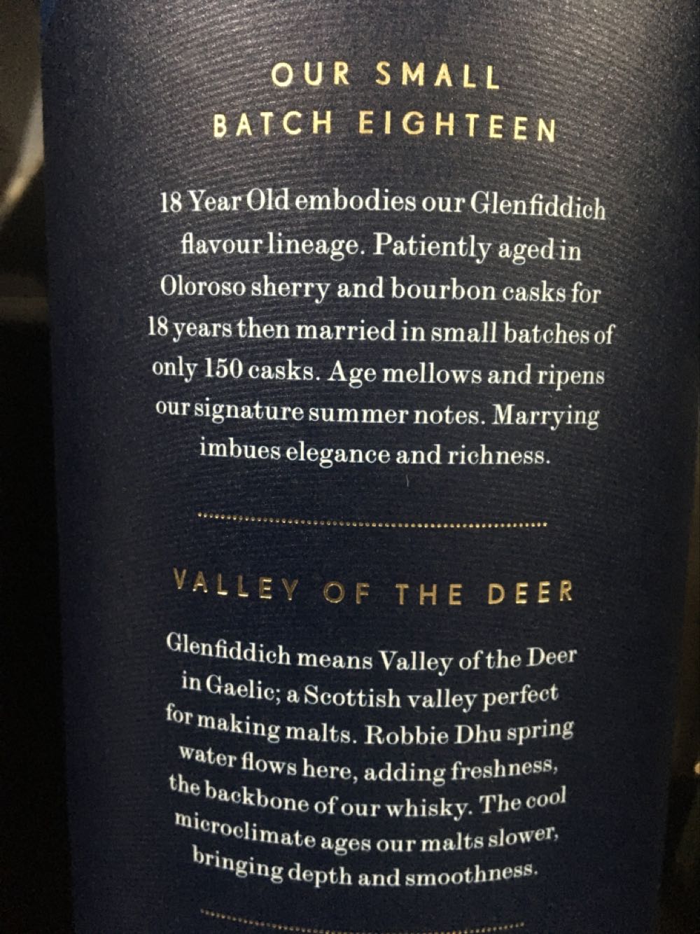 Glenfiddich 18 - Glenfiddich Distillery (700 mL) alcohol collectible [Barcode 5010327325323] - Main Image 4