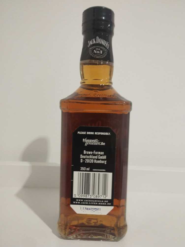 Black Label  (350 mL) alcohol collectible - Main Image 2