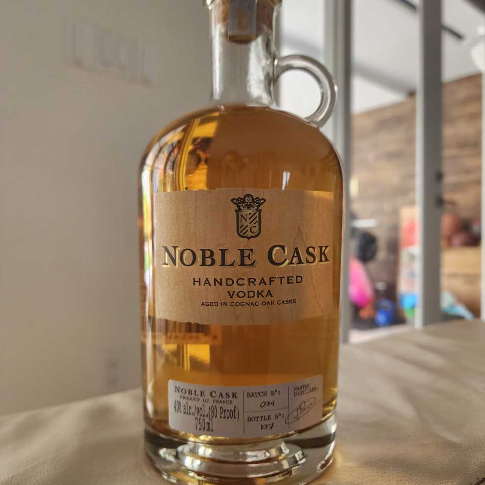 Noble Cask  - Noble Cask (750 mL) alcohol collectible [Barcode 836549002003] - Main Image 2