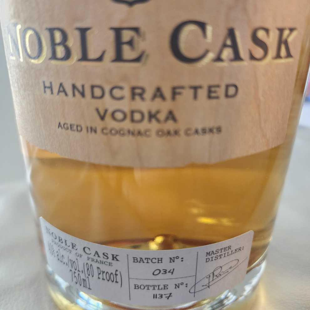 Noble Cask  - Noble Cask (750 mL) alcohol collectible [Barcode 836549002003] - Main Image 3