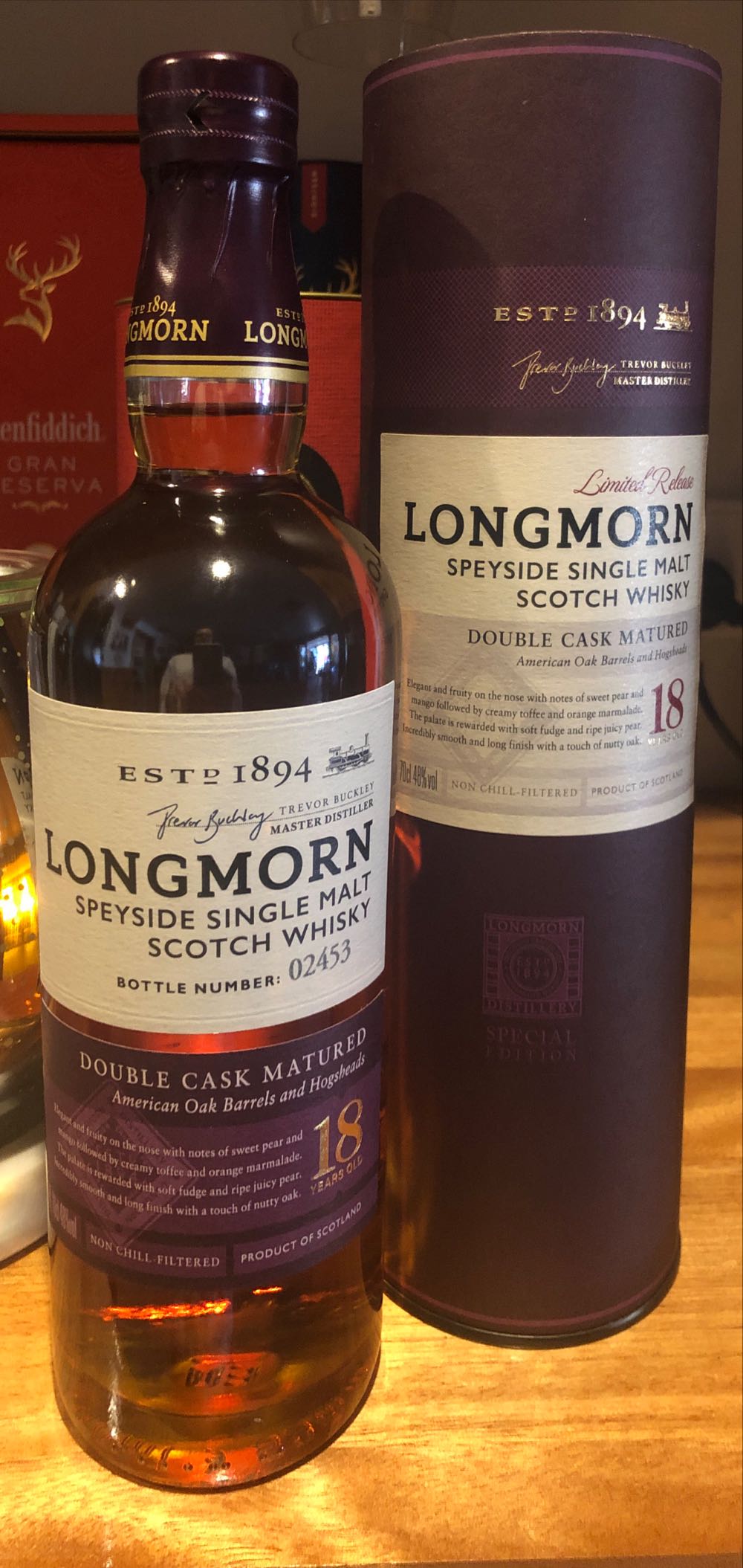 Longmorn Double Cask Matured 18 - The Longmorn Distillery (700 mL) alcohol collectible [Barcode 5000299613993] - Main Image 2