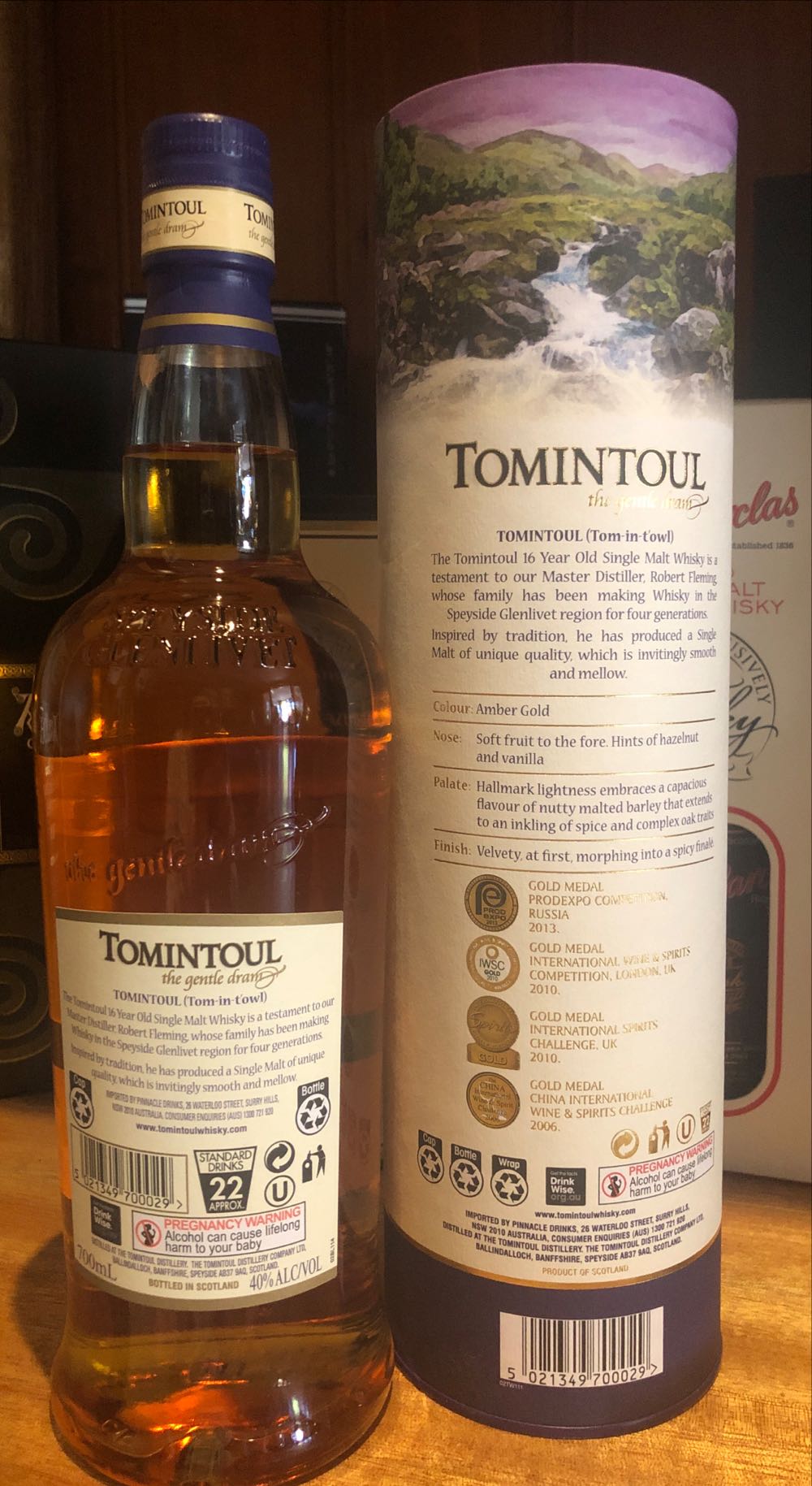 Tomintoul 16yr Speyside Glenlivet - Tomintoul Distillery (700 mL) alcohol collectible [Barcode 5021349700029] - Main Image 2