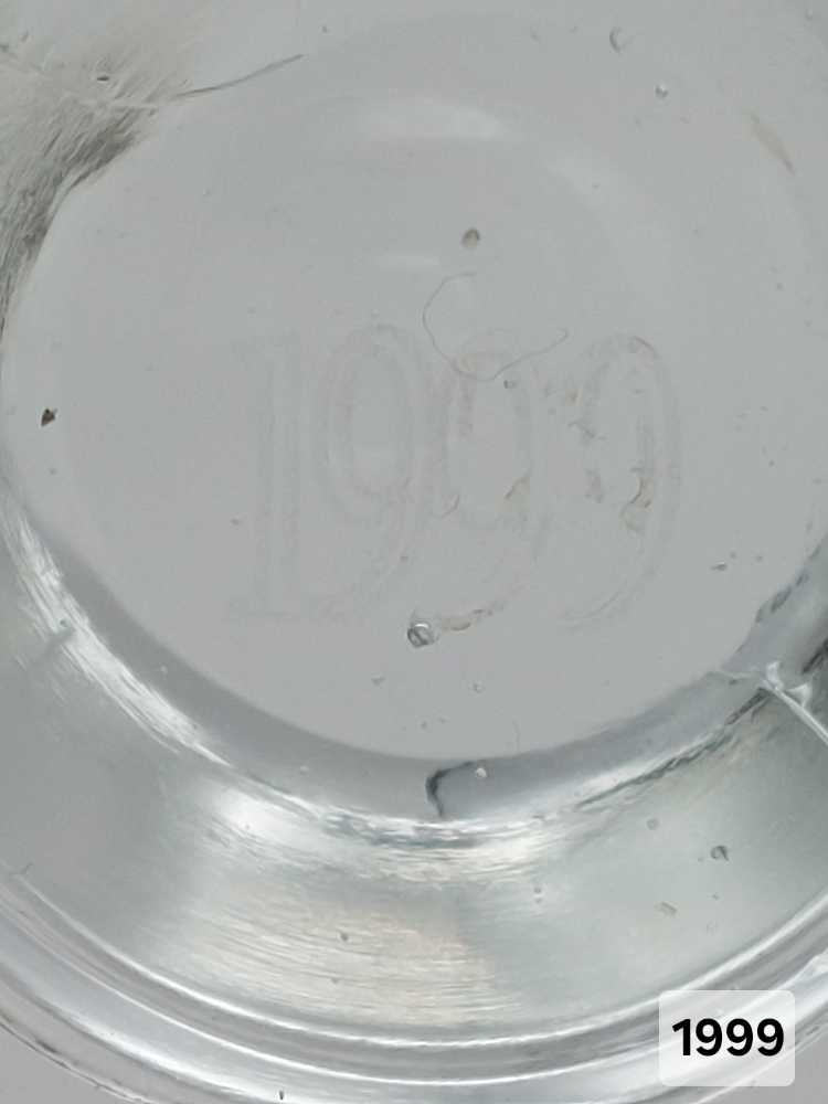 Design Collection - 1999 - Ober alcohol collectible - Main Image 2