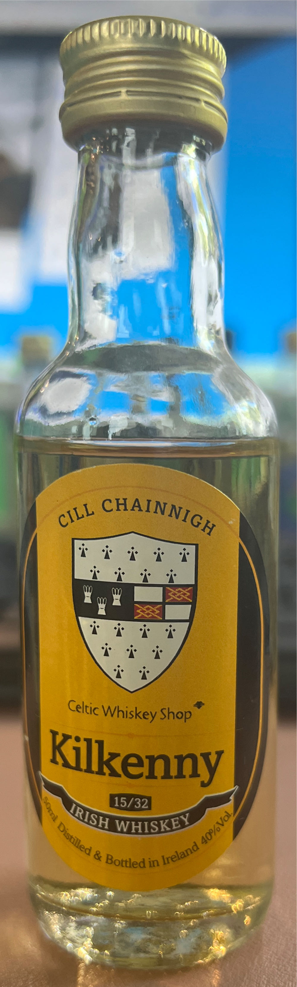 Willett  Estate 6 Year Single Barrek Bourbon