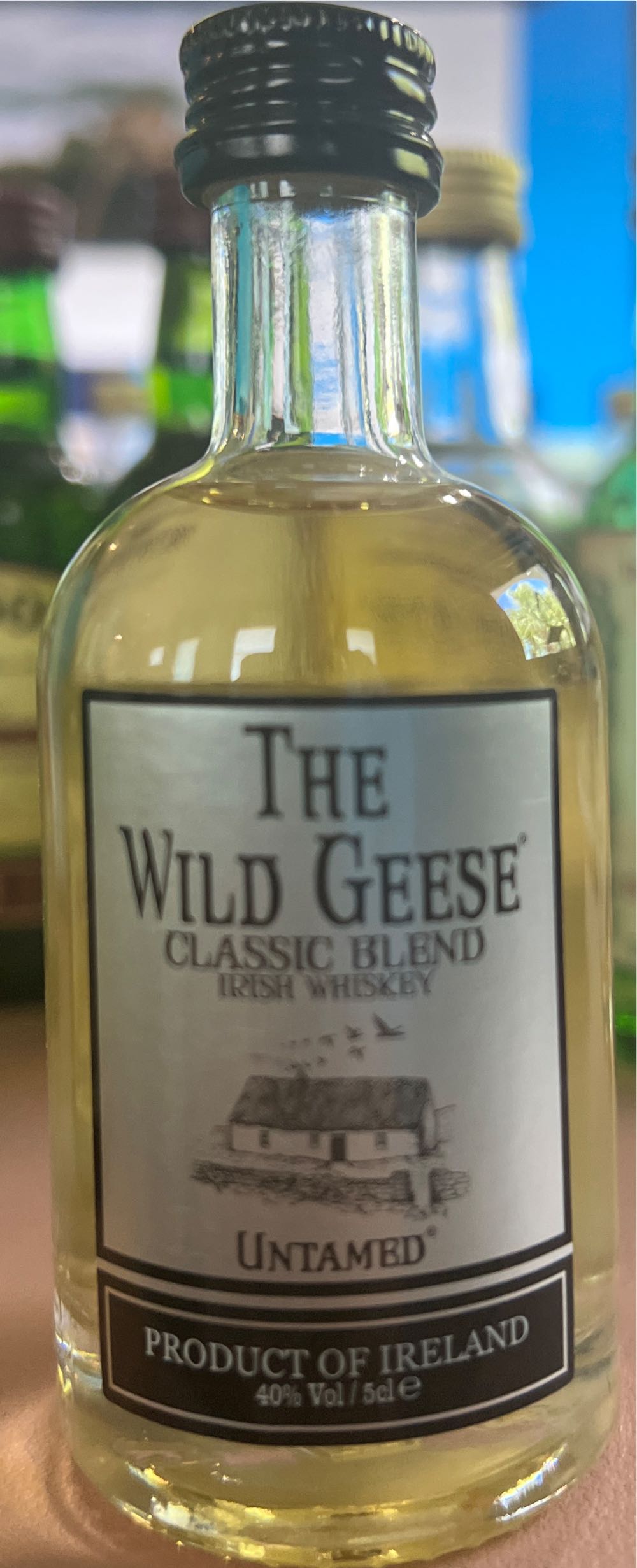 Geese Віскі The Wild Geese Classic Blend 40% 0.05 л 0.05л Gf:  alcohol collectible [Barcode 813548002432] - Main Image 2