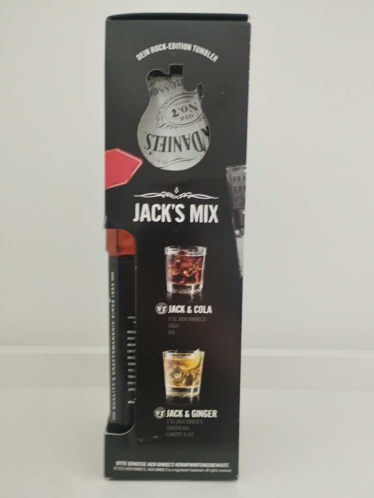 Black Label Rock  (700 mL) alcohol collectible - Main Image 2
