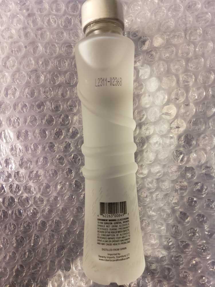 Roberto Cavalli Vodka - Saranty Imports (50 mL) alcohol collectible [Barcode 662263008492] - Main Image 2