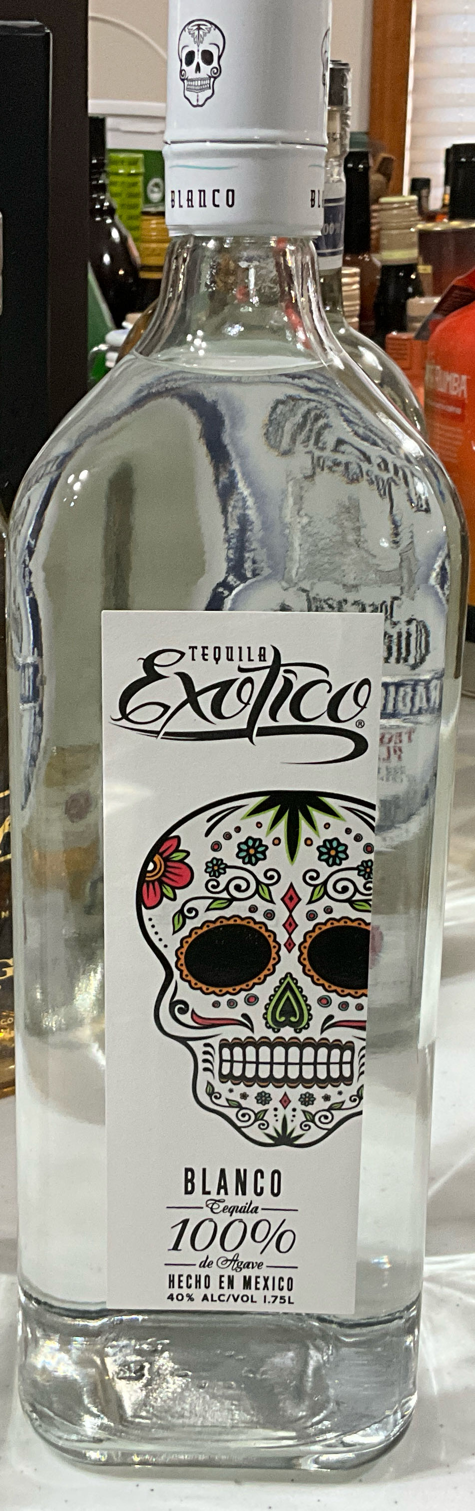 Exotico Blanco Tequila - DGL Destiladores (1.75 L) alcohol collectible [Barcode 088352126531] - Main Image 2