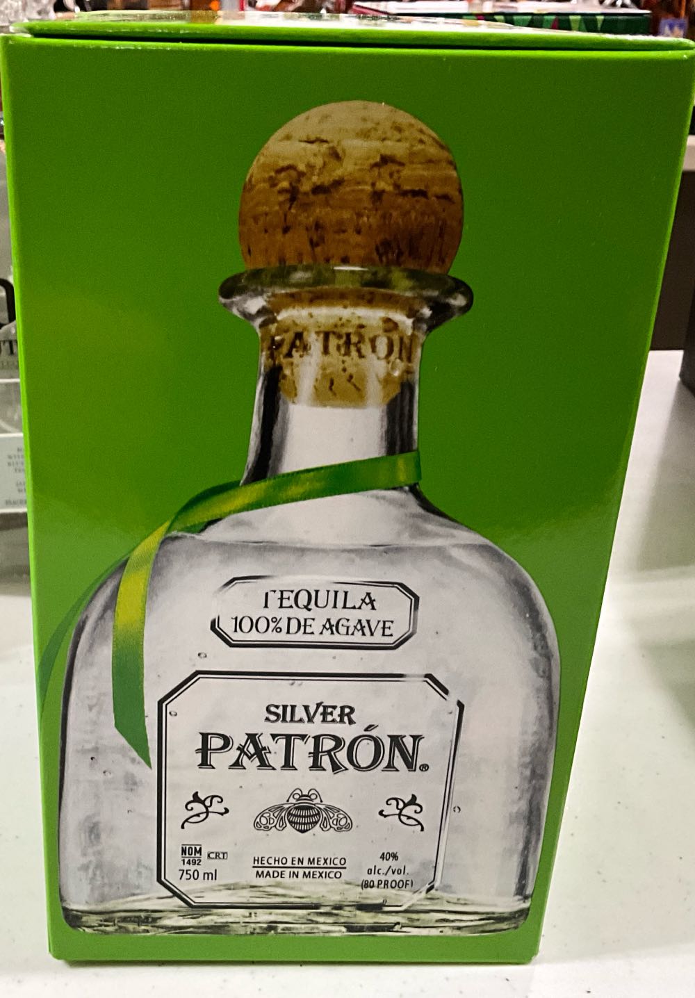 Patron Silver Tequila - Patron (750 mL) alcohol collectible [Barcode 721733000029] - Main Image 2
