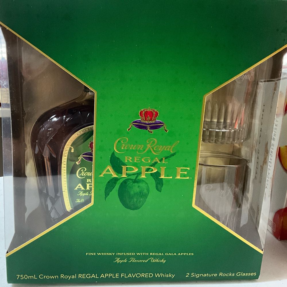 Crown Royal Regal Apple In Gift Set - Crown Royal Company (750 mL) alcohol collectible [Barcode 082000792208] - Main Image 2