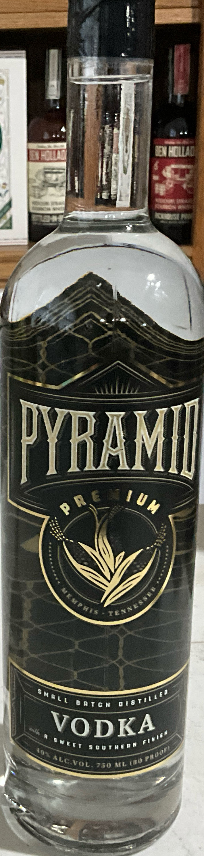 Cuervo Almondrado & Especial