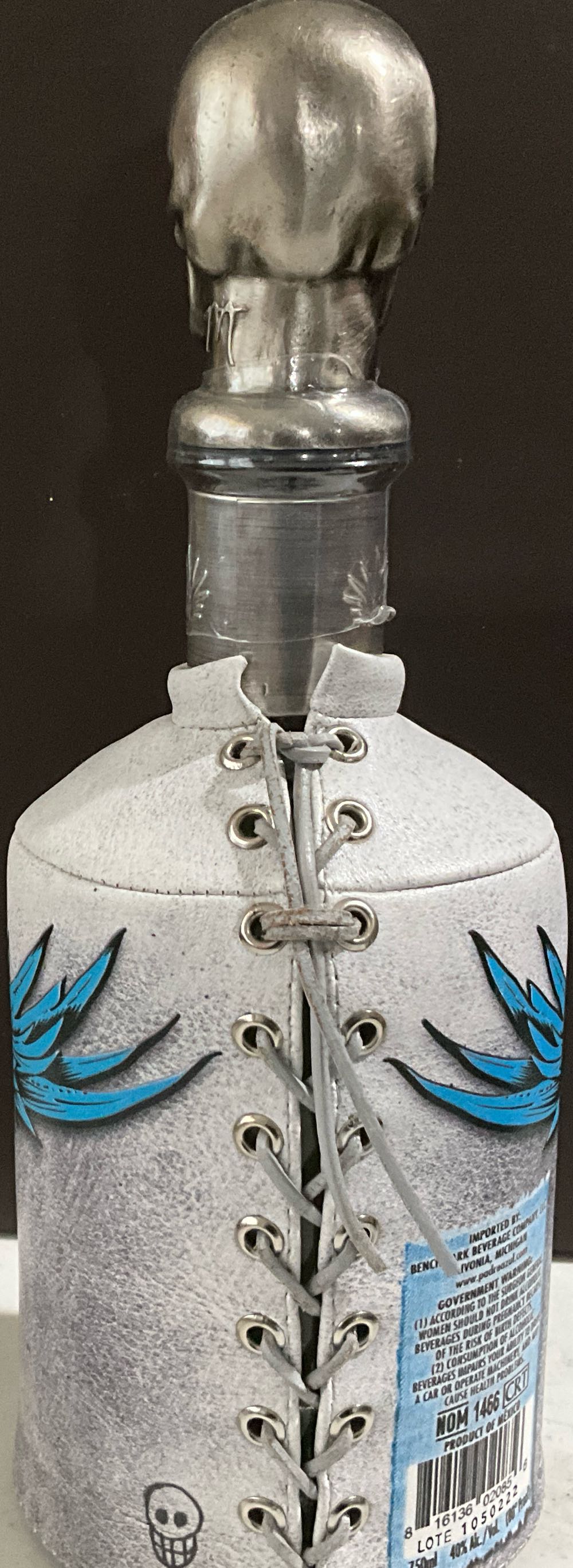 Padre Azul Silver Blanco Tequila - Benchmark Beverage (750 mL) alcohol collectible [Barcode 816136020856] - Main Image 2