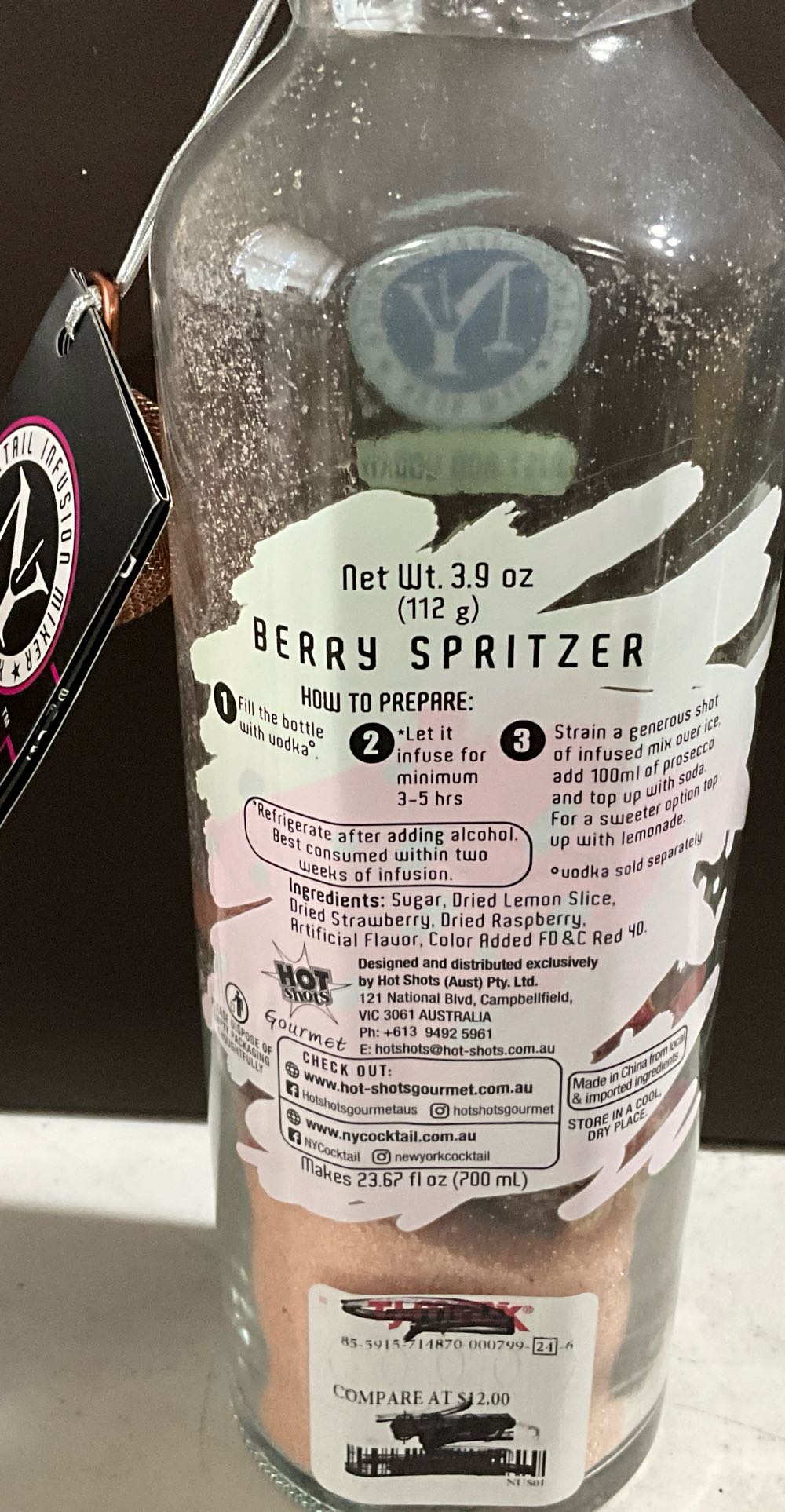 Vodka Infusion Mixer - Berry Spritzer - New York (700 mL) alcohol collectible [Barcode 9328121056289] - Main Image 2