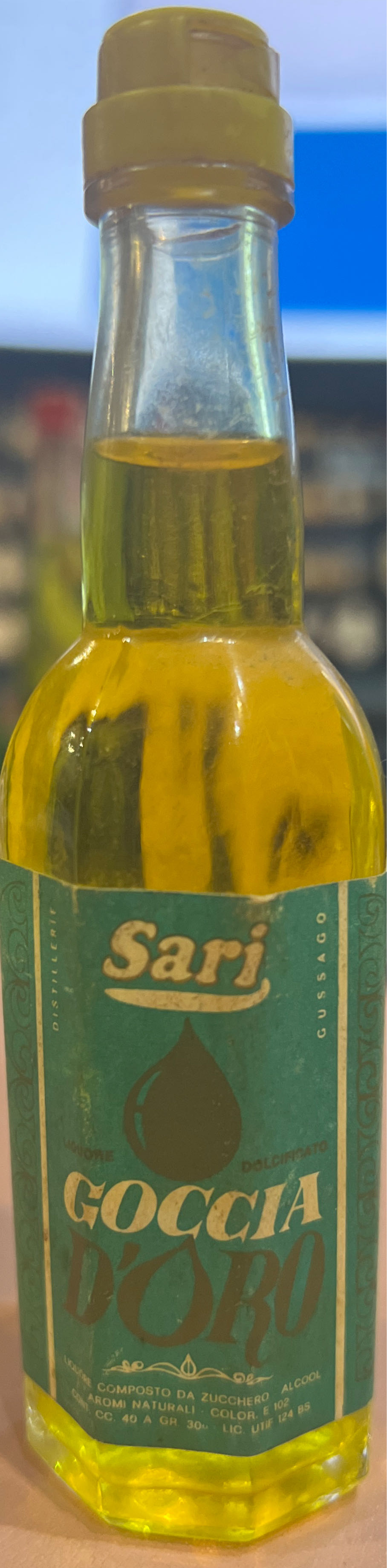 Rogue Voodoo Doughnut Bacon Maple Ale Brewed With Natural Flavors 1pt 9.4oz