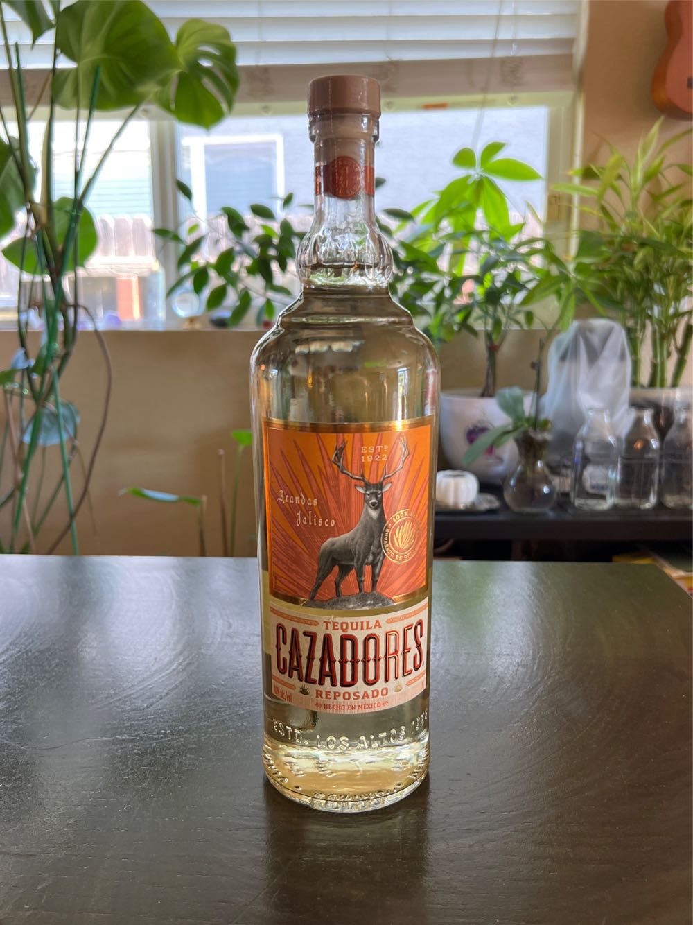 Cazadores Reposado Tequila Reposado 1 Liter 1l  alcohol collectible [Barcode 080480170103] - Main Image 2