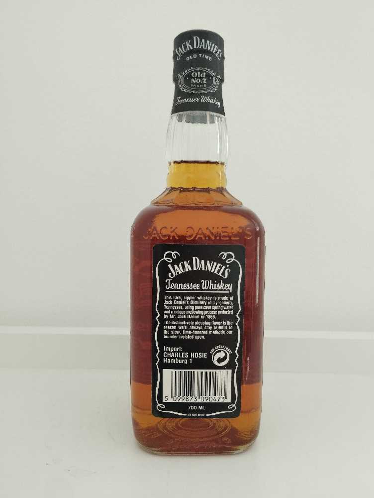 Black Label  (700 mL) alcohol collectible - Main Image 2