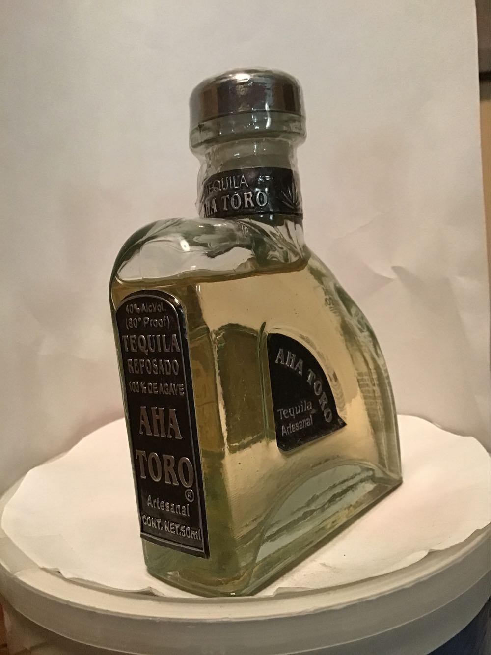 Maker’s Mark Bourbon Gift Box With Two Snowflake Rocks Glasses