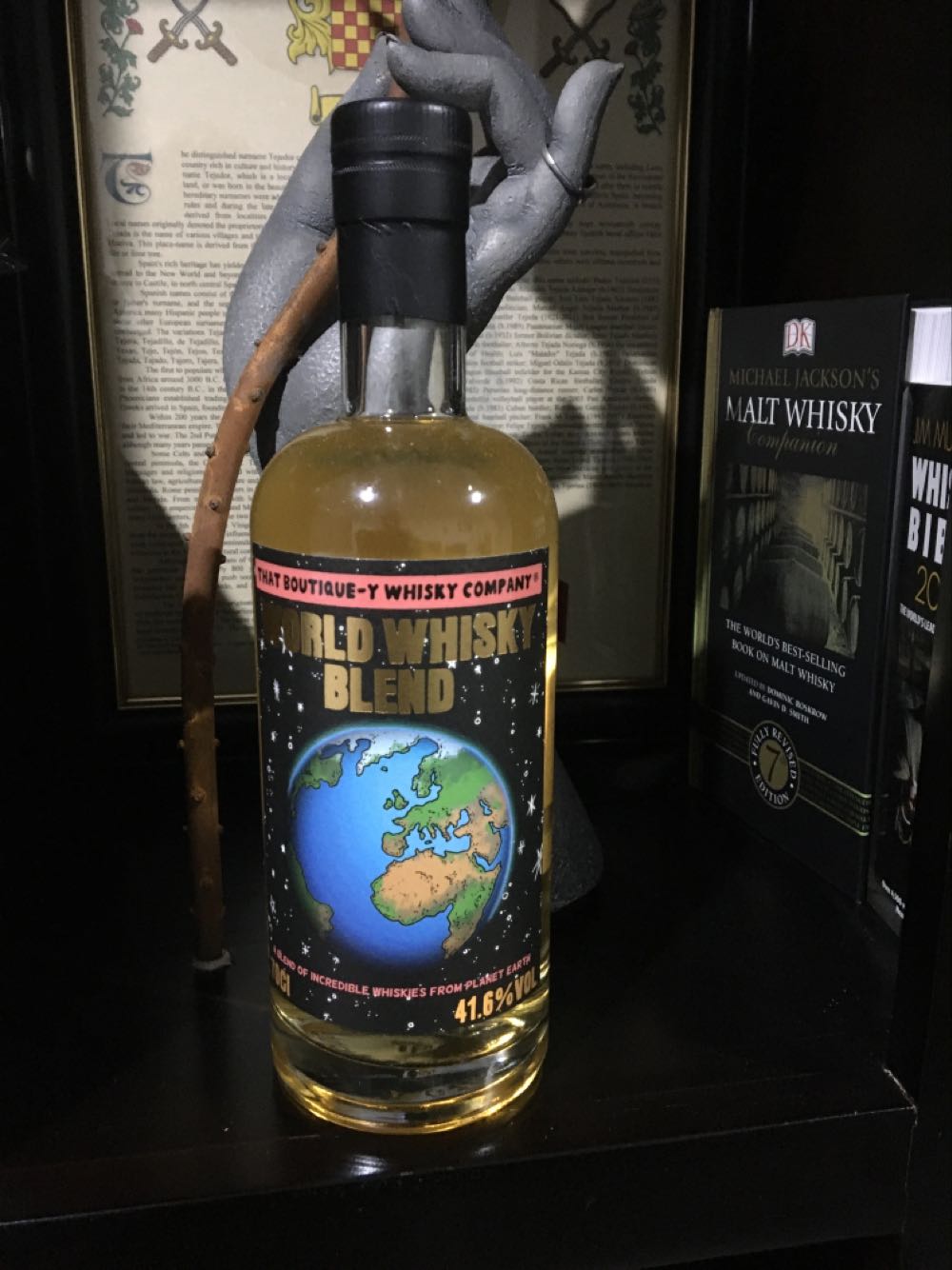 That Whisky Company World Whisky Blend Boutique Y ワールドウイスキーブレンド 41.6  (700 mL) alcohol collectible [Barcode 5052598179045] - Main Image 2
