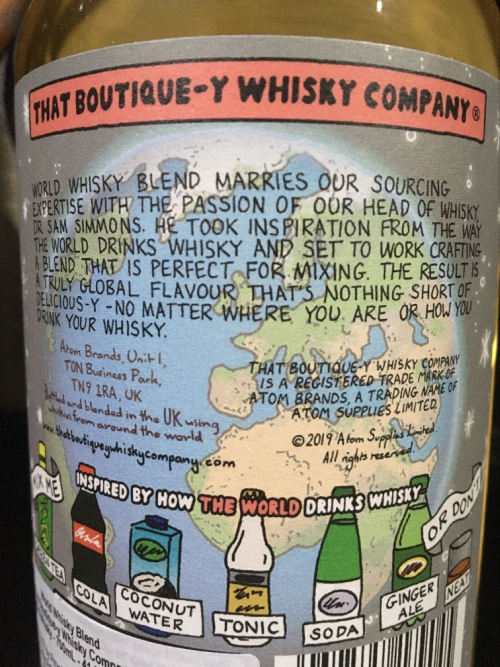 That Whisky Company World Whisky Blend Boutique Y ワールドウイスキーブレンド 41.6  (700 mL) alcohol collectible [Barcode 5052598179045] - Main Image 3