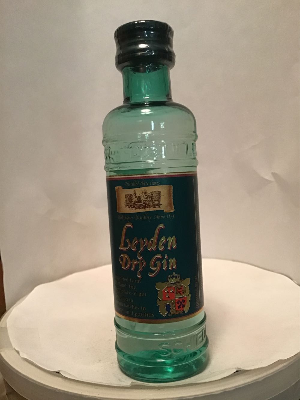 Jts Brown Bourbon 100 4 Years