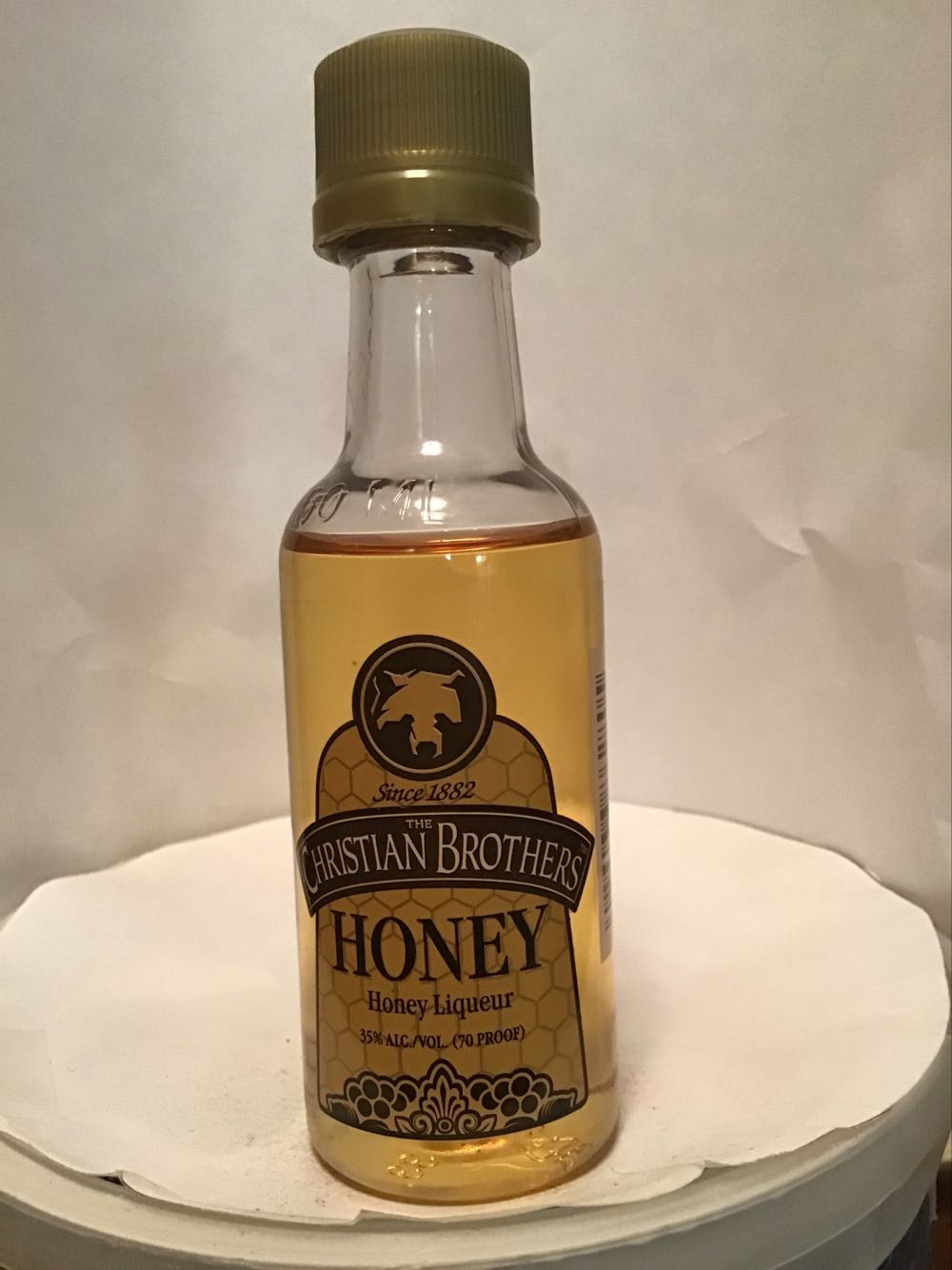 Christian Brothers Frost White & Brandy & Honey & XO - CB Vinyards (50 mL) alcohol collectible - Main Image 3