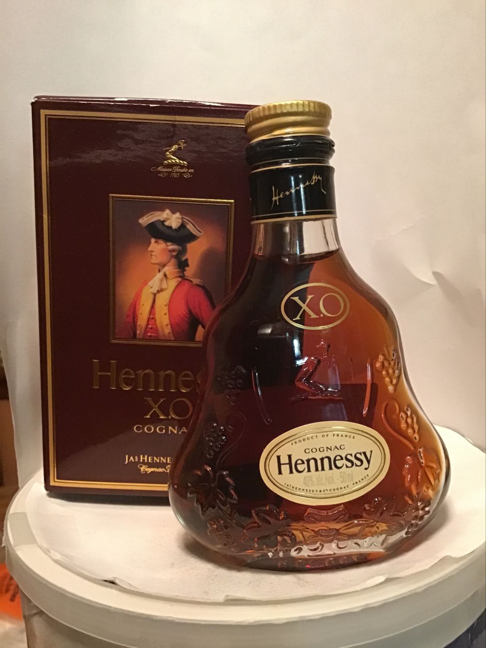 Hennessy & XO - Schieffelin & Co. (1.6 FL OZ) alcohol collectible - Main Image 2