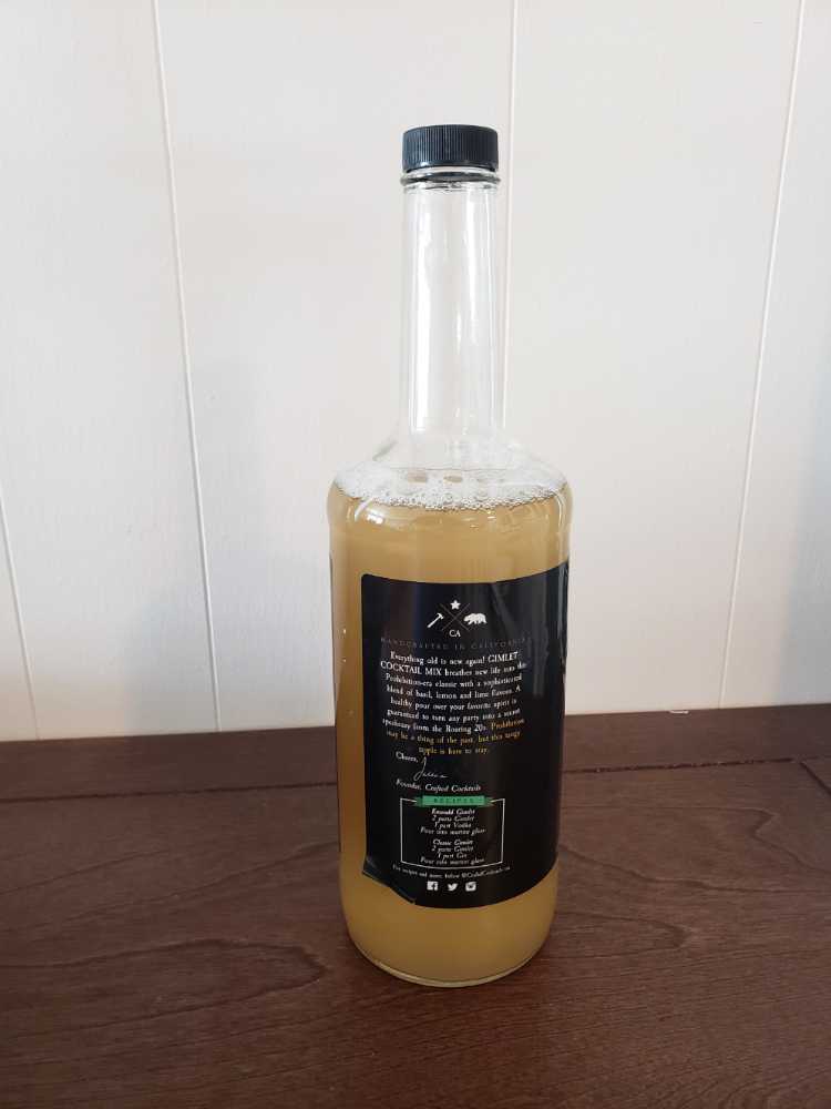 Basil Martini  - crafted Cocktails (750 mL) alcohol collectible [Barcode 867216000077] - Main Image 2