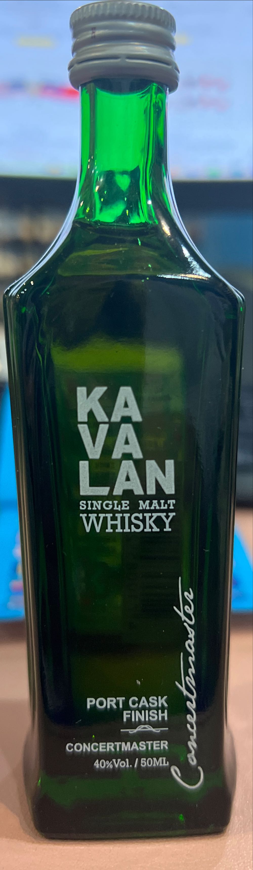 Виски Kavalan Concertmaster Cask Finish Gf Health Port  alcohol collectible [Barcode 4710085209002] - Main Image 2