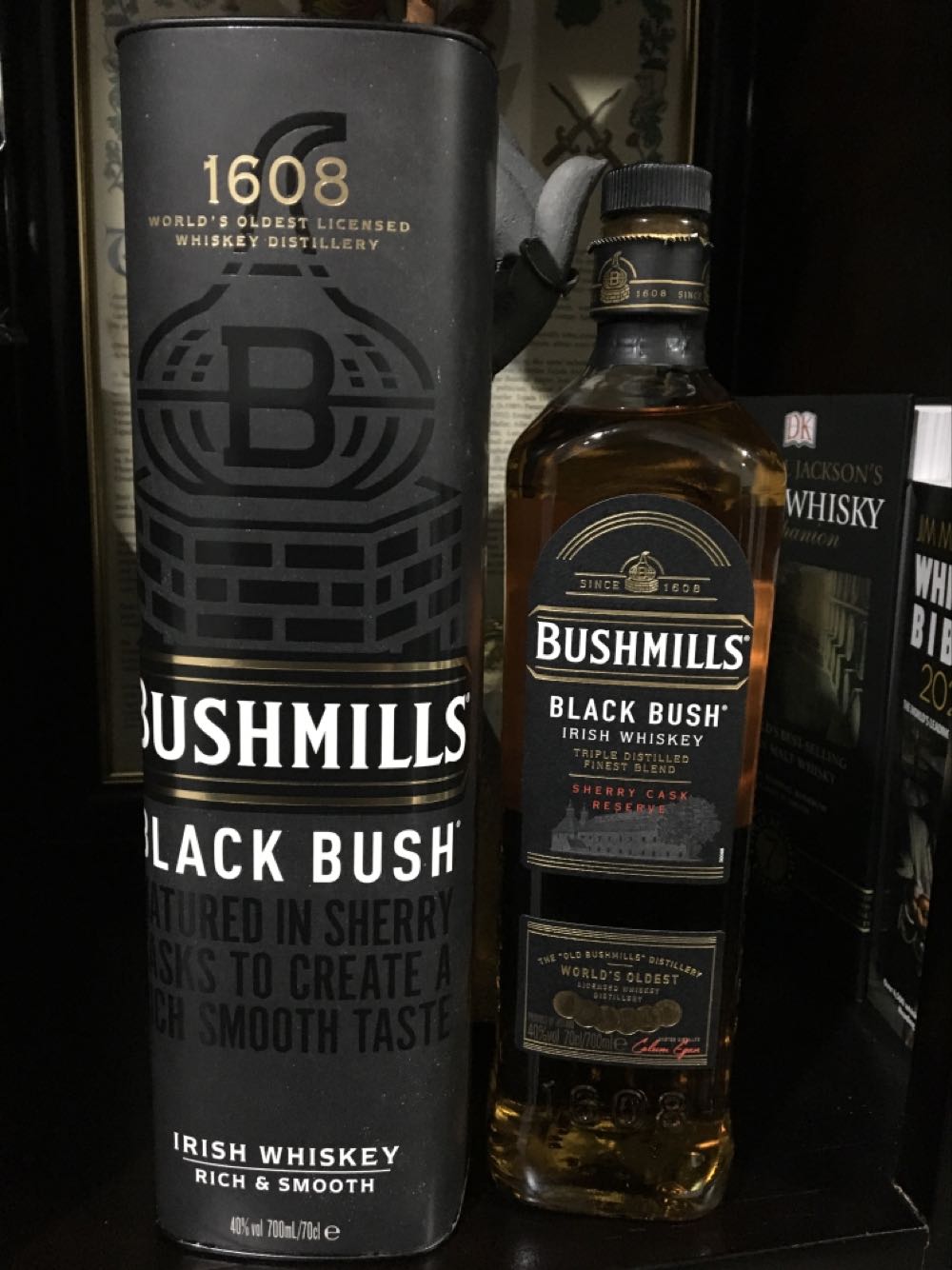Bushmills Black Bush Irish Whiskey 700ml  (700 mL) alcohol collectible [Barcode 5055966810052] - Main Image 2