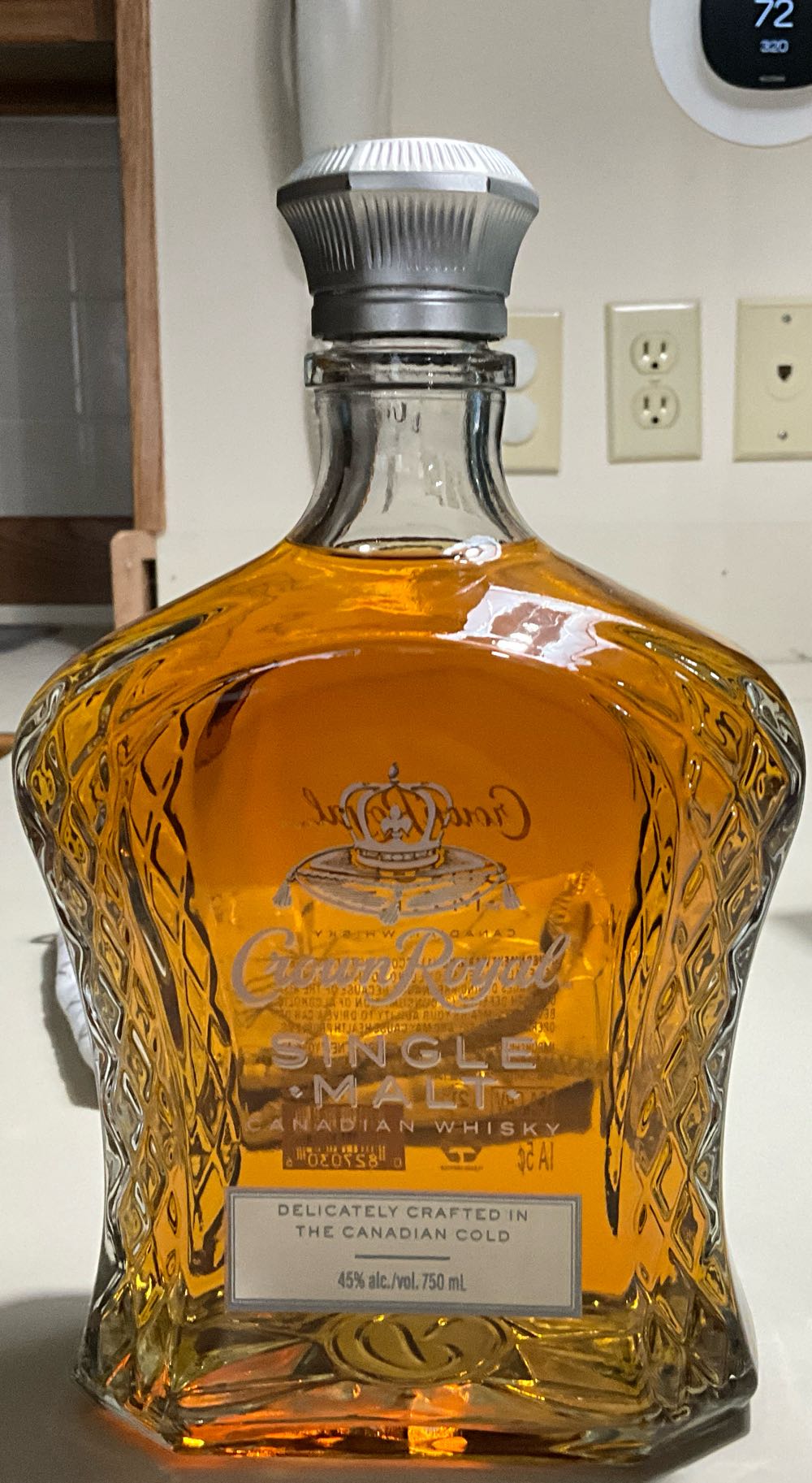 Crown Royal: Single Malt Canadian Whisky  (750 mL) alcohol collectible [Barcode 082000007036] - Main Image 3