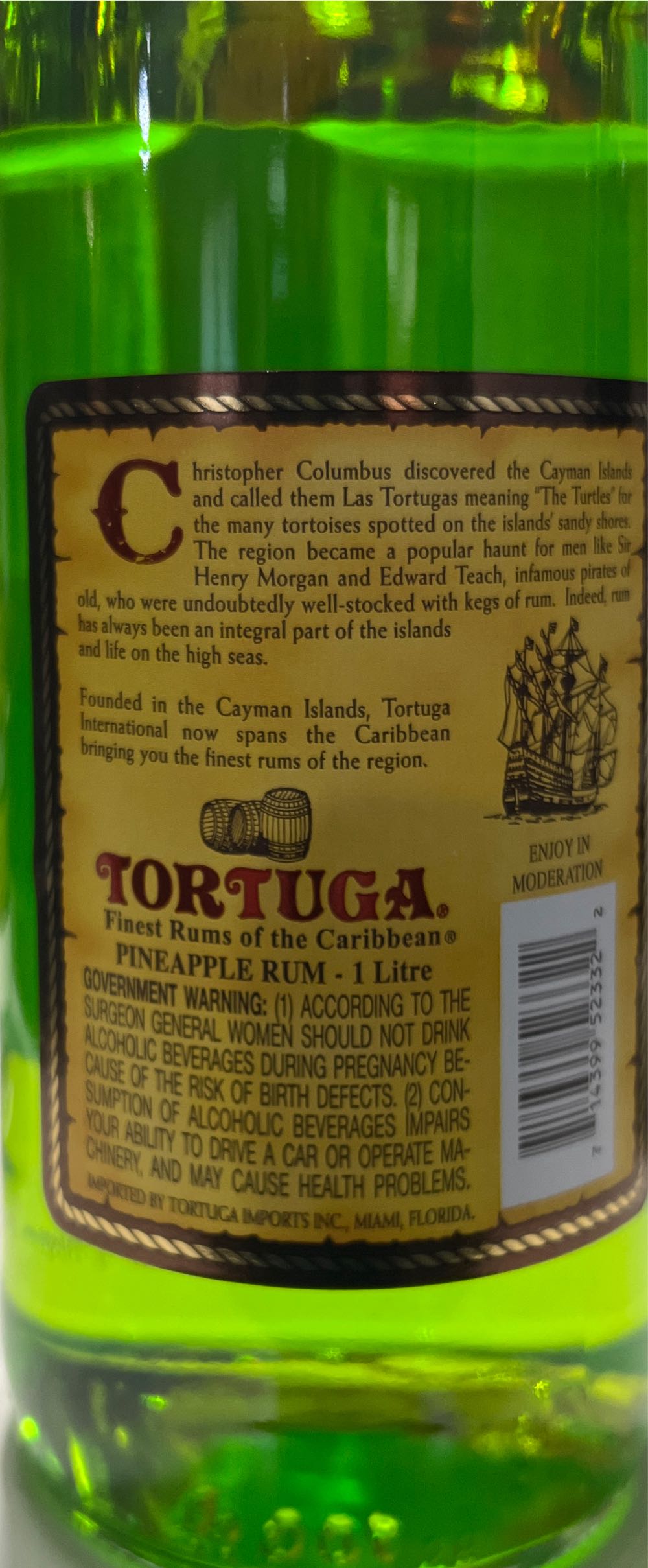 Tortuga Pineapple Caribbean Rum - West Indes Rum (1 L) alcohol collectible [Barcode 714399523322] - Main Image 2