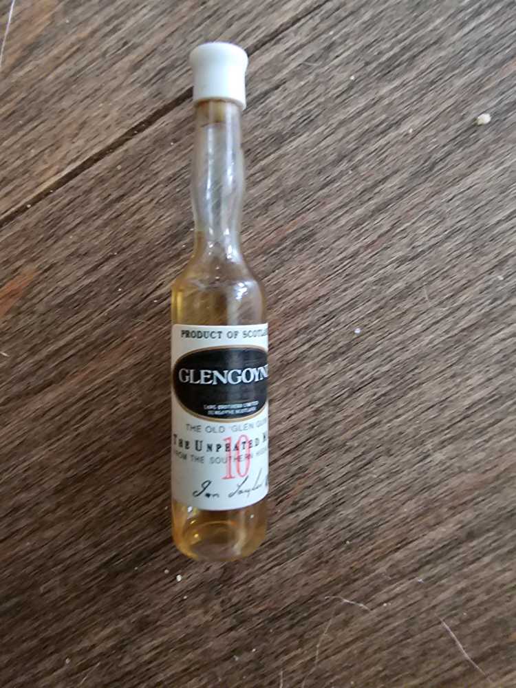 Suerte Crown Extra Anejo