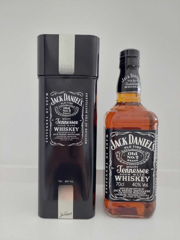 Crystal Head Vodka John Alexander Edition