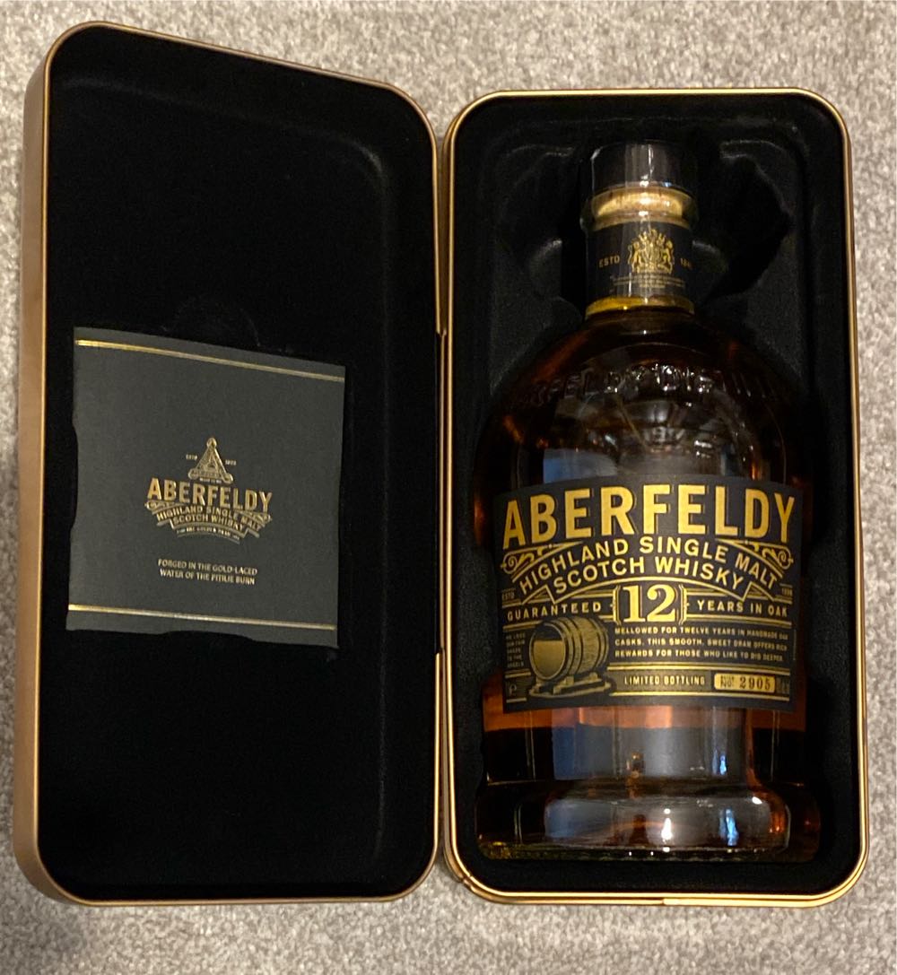Aberfeldy 12 Year Old Golden Dram - Aberfeldy Distillery (700 mL) alcohol collectible [Barcode 7640171030562] - Main Image 2