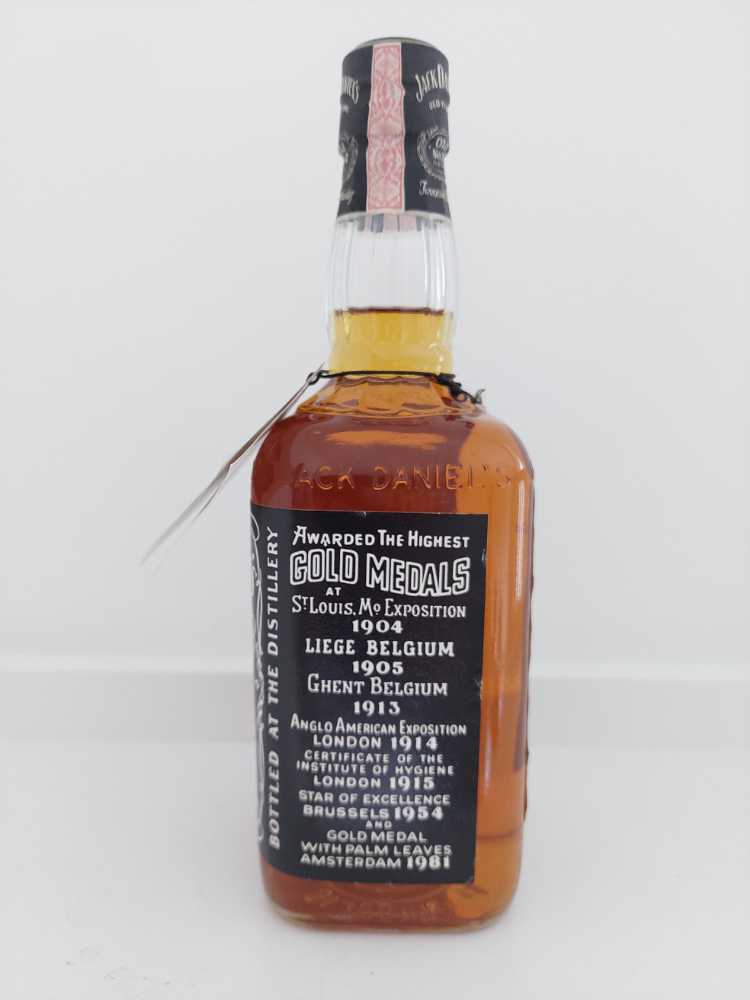 Black Label  (700 mL) alcohol collectible - Main Image 2