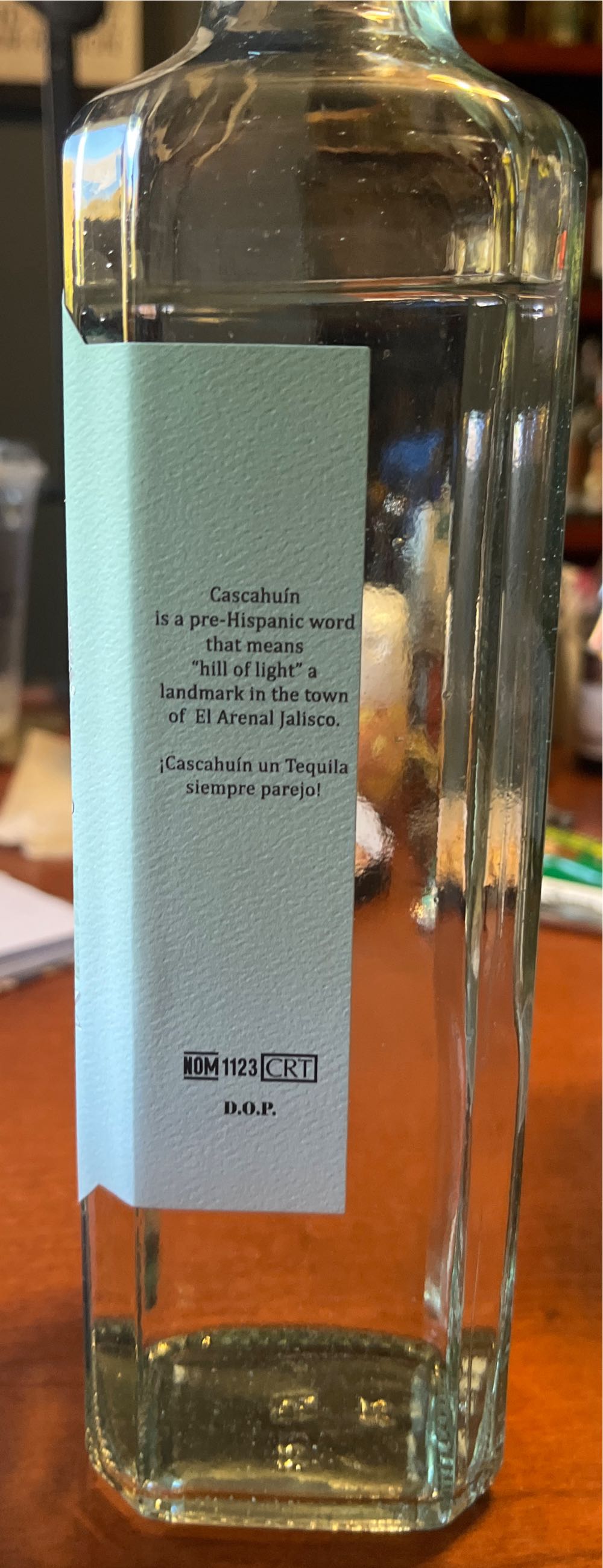 Cascahuin Square Blanco - Nom 1123 (750 mL) alcohol collectible [Barcode 718783000048] - Main Image 2