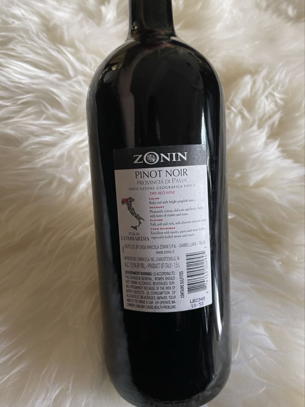 Wine, Zonin Pinot Noir  (1.5 L) alcohol collectible [Barcode 876153002945] - Main Image 2